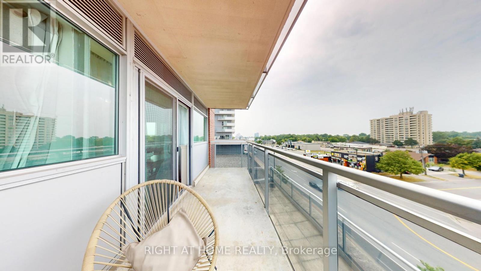 509 - 215 Queen Street E, Brampton, Ontario  L6W 0A9 - Photo 31 - W12350612