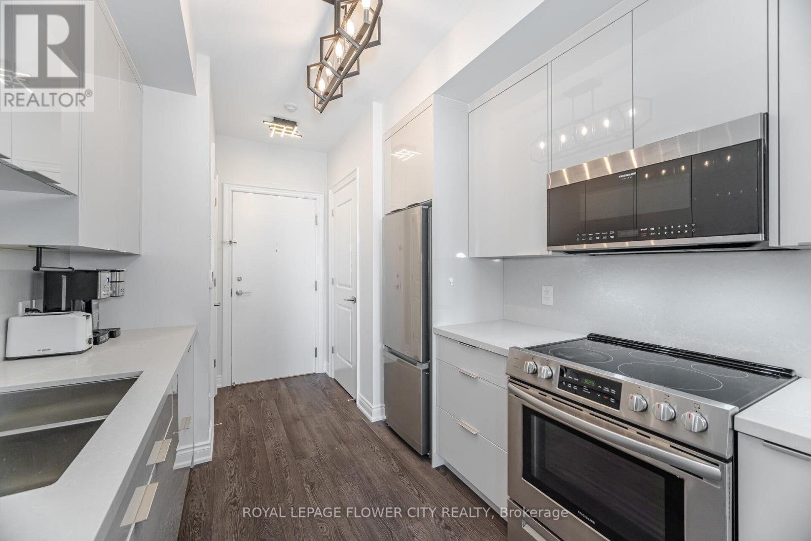 913 - 16 Brookers Lane, Toronto (Mimico), Ontario  M8V 0A5 - Photo 16 - W12350620