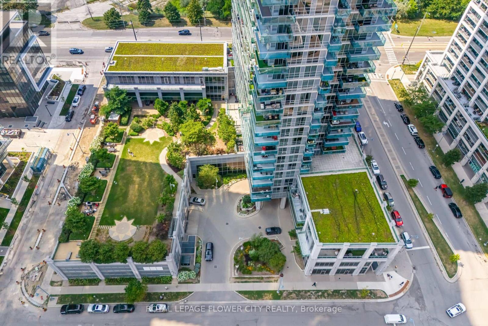 913 - 16 Brookers Lane, Toronto (Mimico), Ontario  M8V 0A5 - Photo 6 - W12350620
