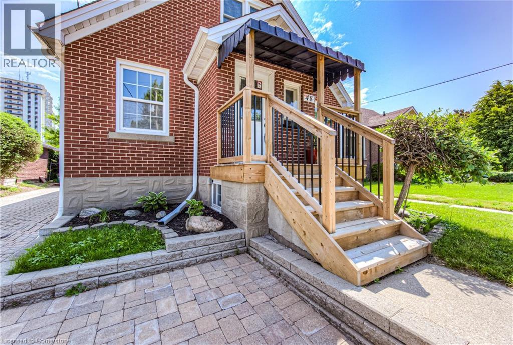 Property at 48 ELLIS Avenue image 3