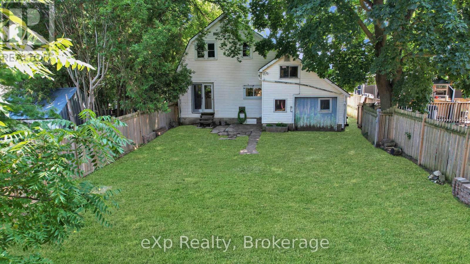 315 Mcnab Street, Brockton, Ontario  N0G 2V0 - Photo 26 - X12350657
