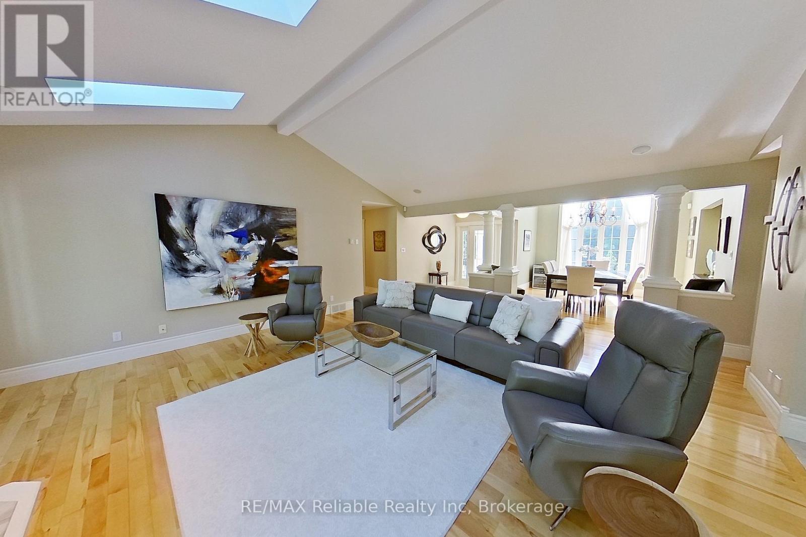 77347 Forest Ridge Road, Bluewater, Ontario  N0M 1G0 - Photo 16 - X12350694