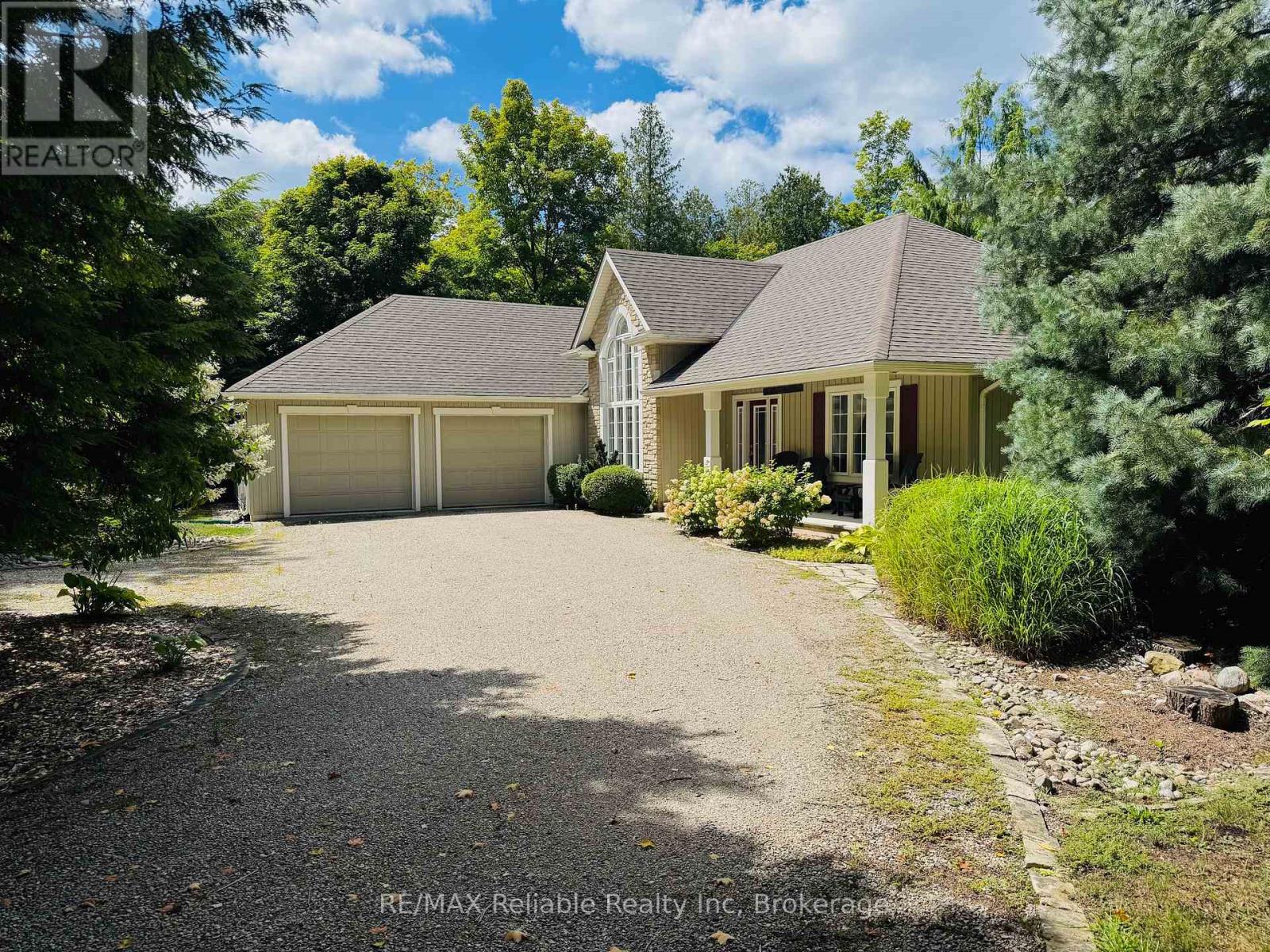 77347 Forest Ridge Road, Bluewater, Ontario  N0M 1G0 - Photo 4 - X12350694