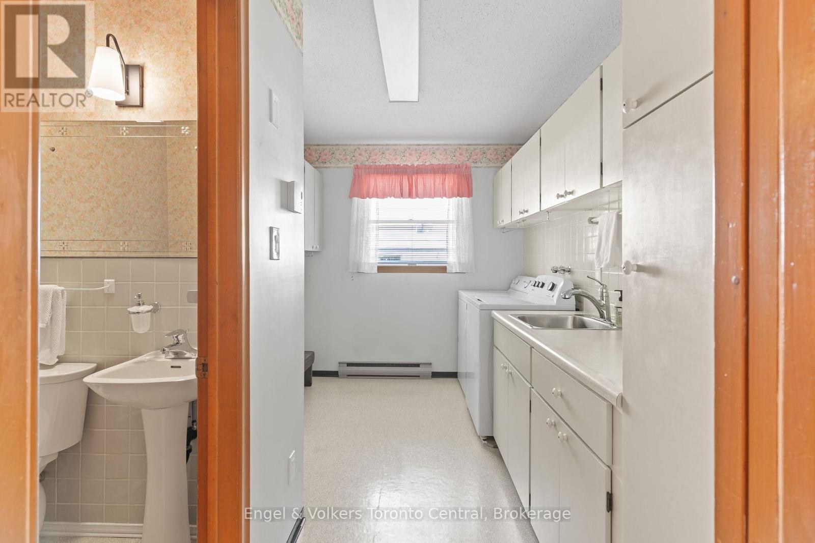 435 4th Avenue W, Owen Sound, Ontario  N4K 4V1 - Photo 24 - X12350708
