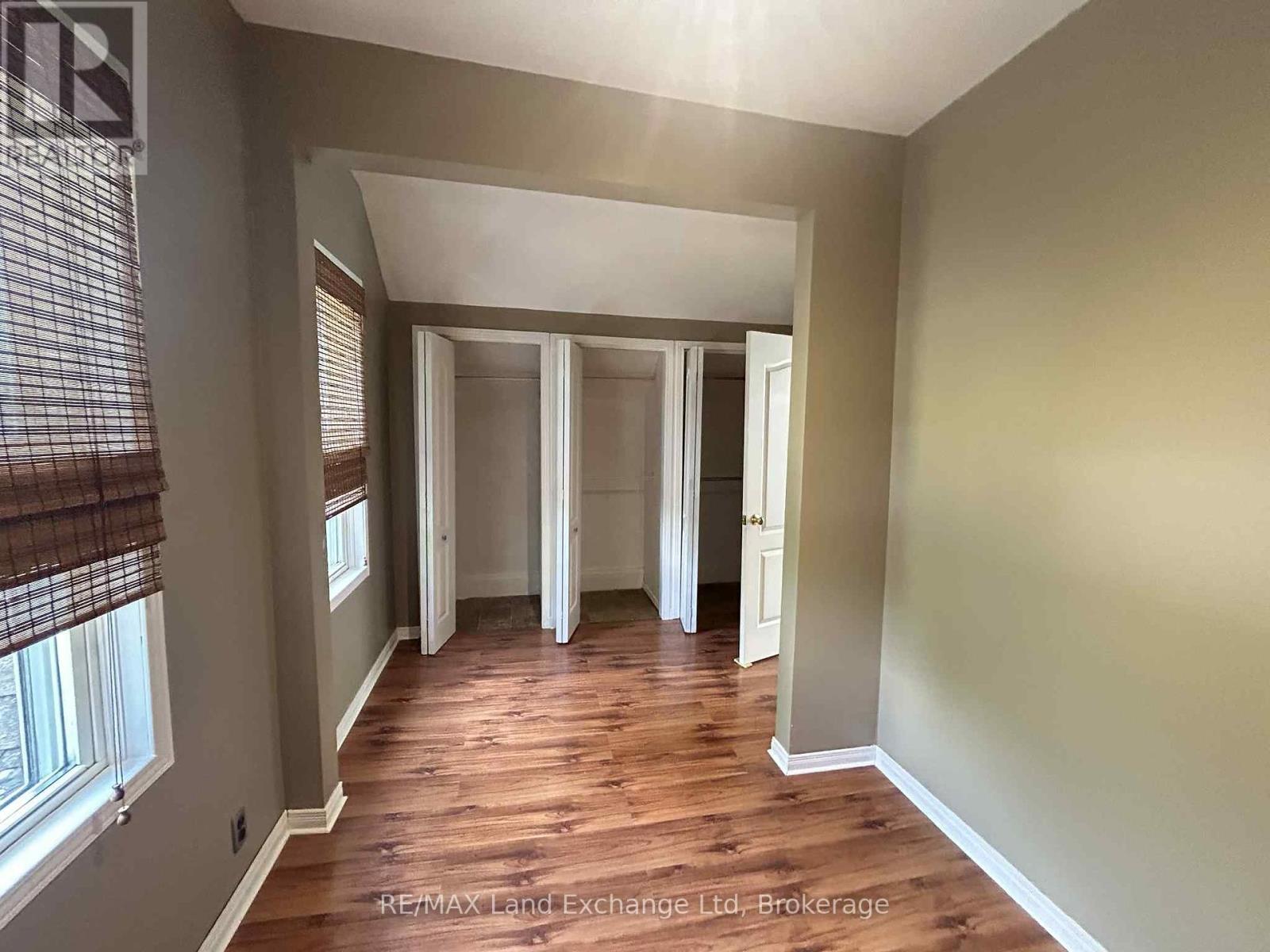 59 Albert Street E, North Huron, Ontario N0G 2W0 - Photo 12 - X12350781