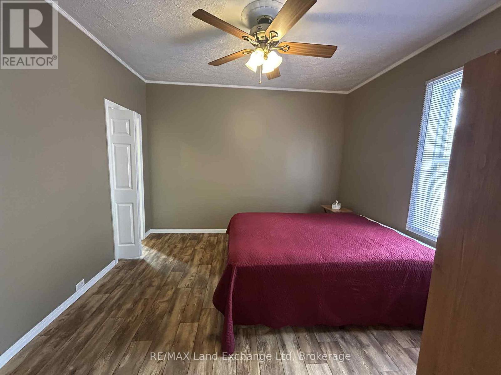 59 Albert Street E, North Huron, Ontario N0G 2W0 - Photo 14 - X12350781