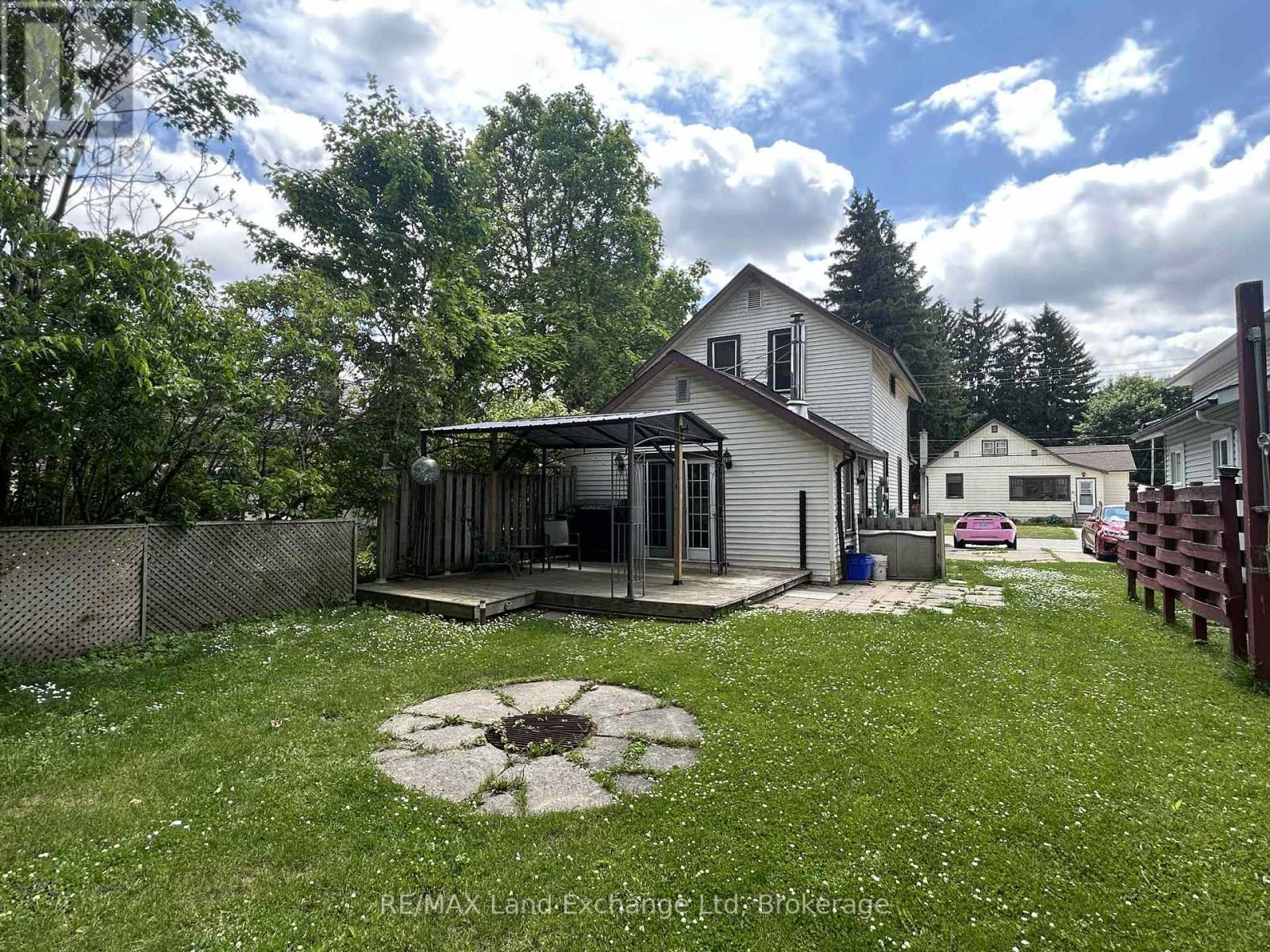 59 Albert Street E, North Huron, Ontario N0G 2W0 - Photo 17 - X12350781