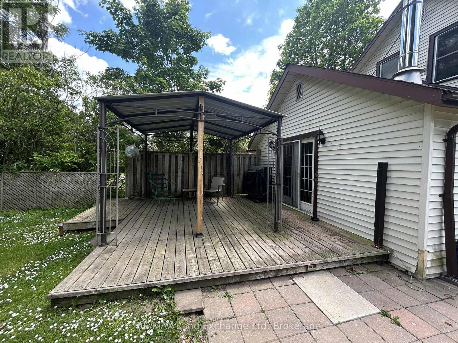 59 Albert Street E, North Huron, Ontario N0G 2W0 - Photo 18 - X12350781