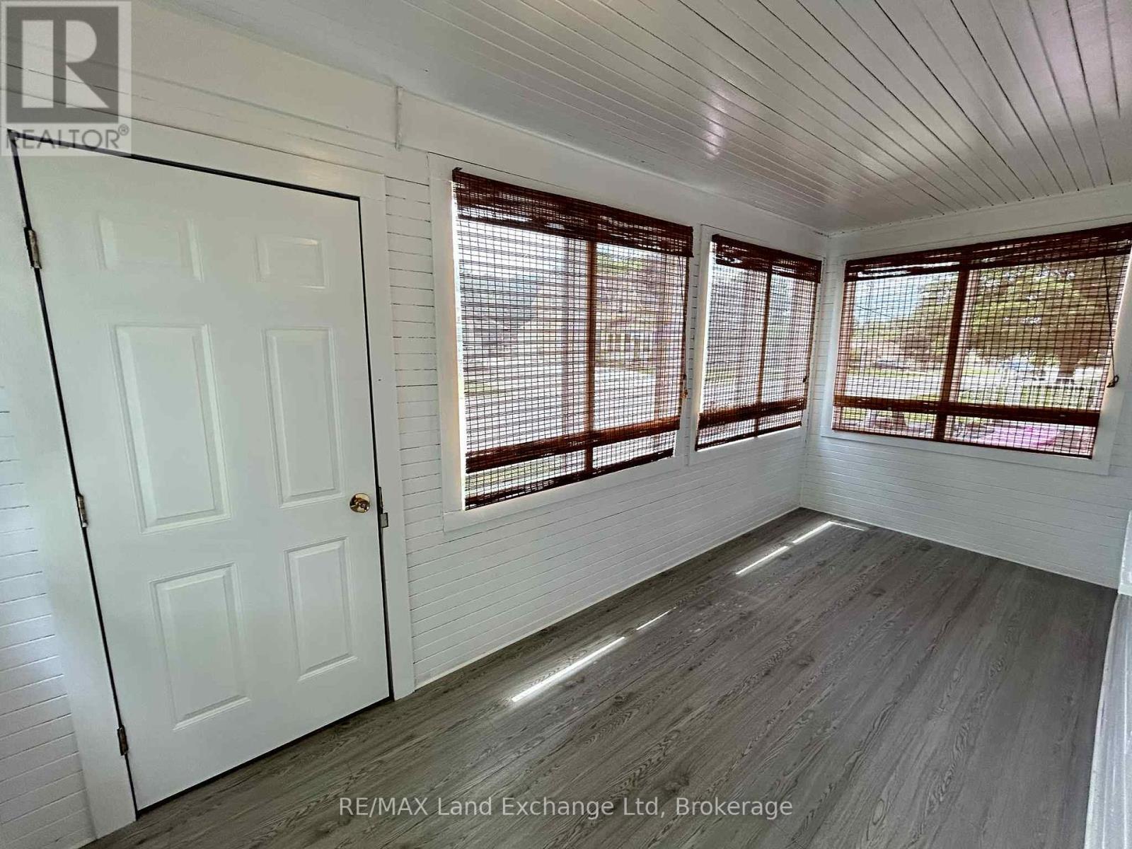 59 Albert Street E, North Huron, Ontario N0G 2W0 - Photo 3 - X12350781