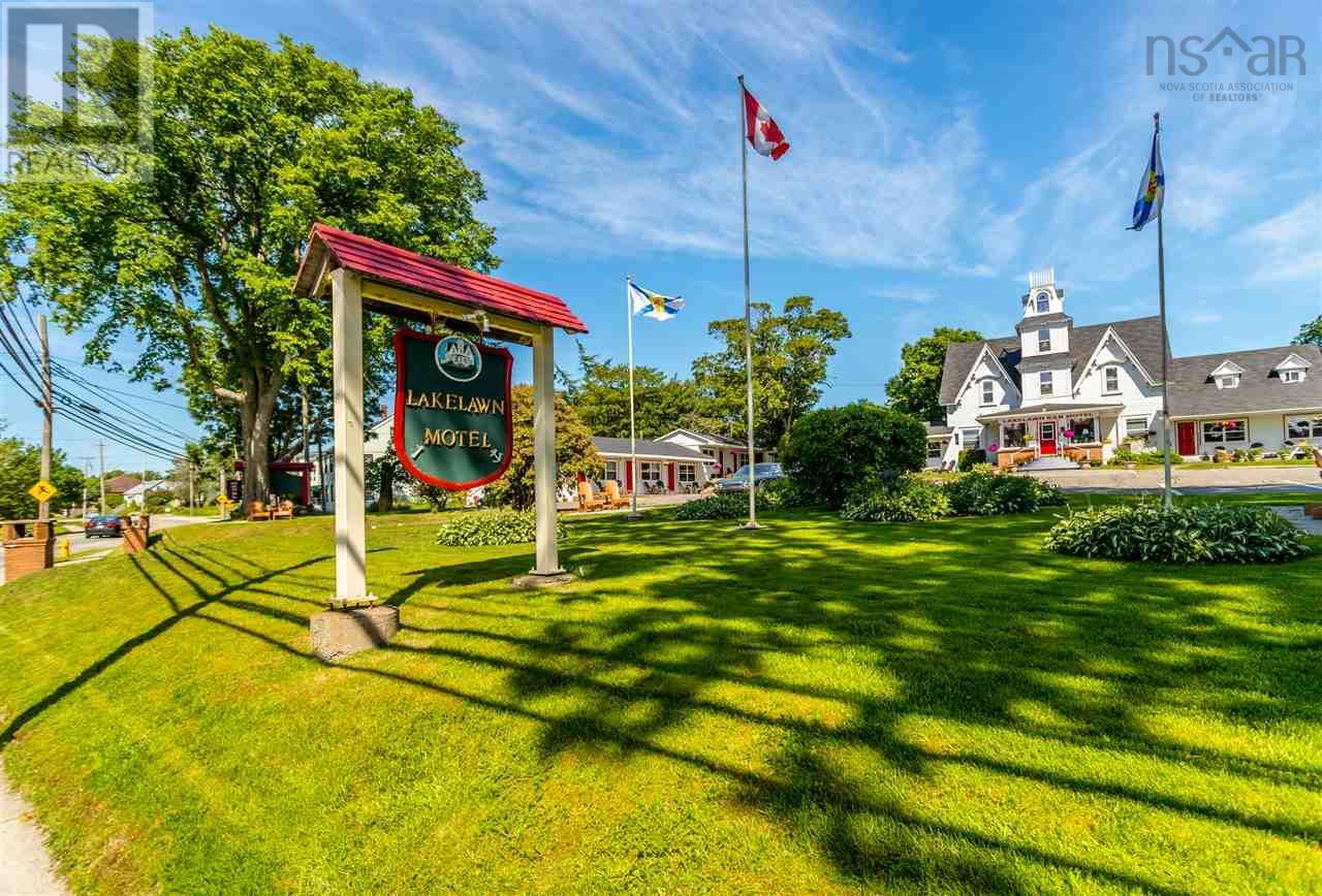641 Main Street, Yarmouth, Nova Scotia