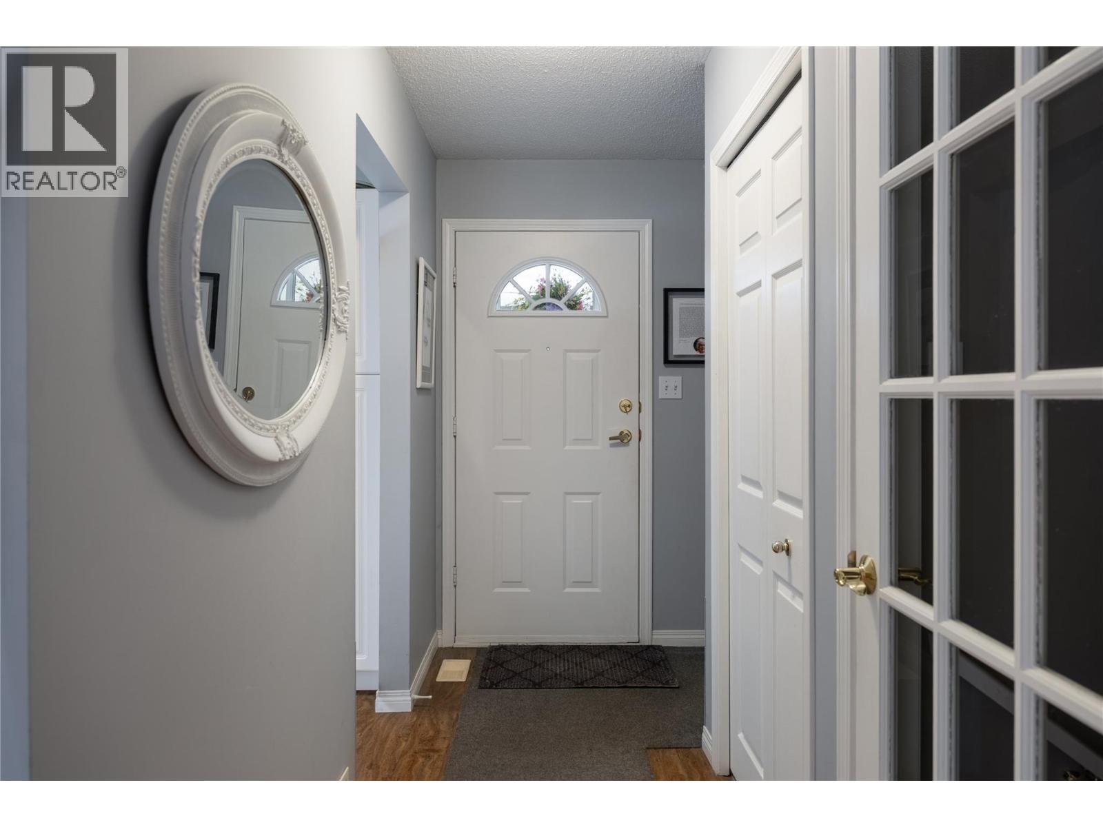 Property at 3930 20 Street Unit# 26 image 3