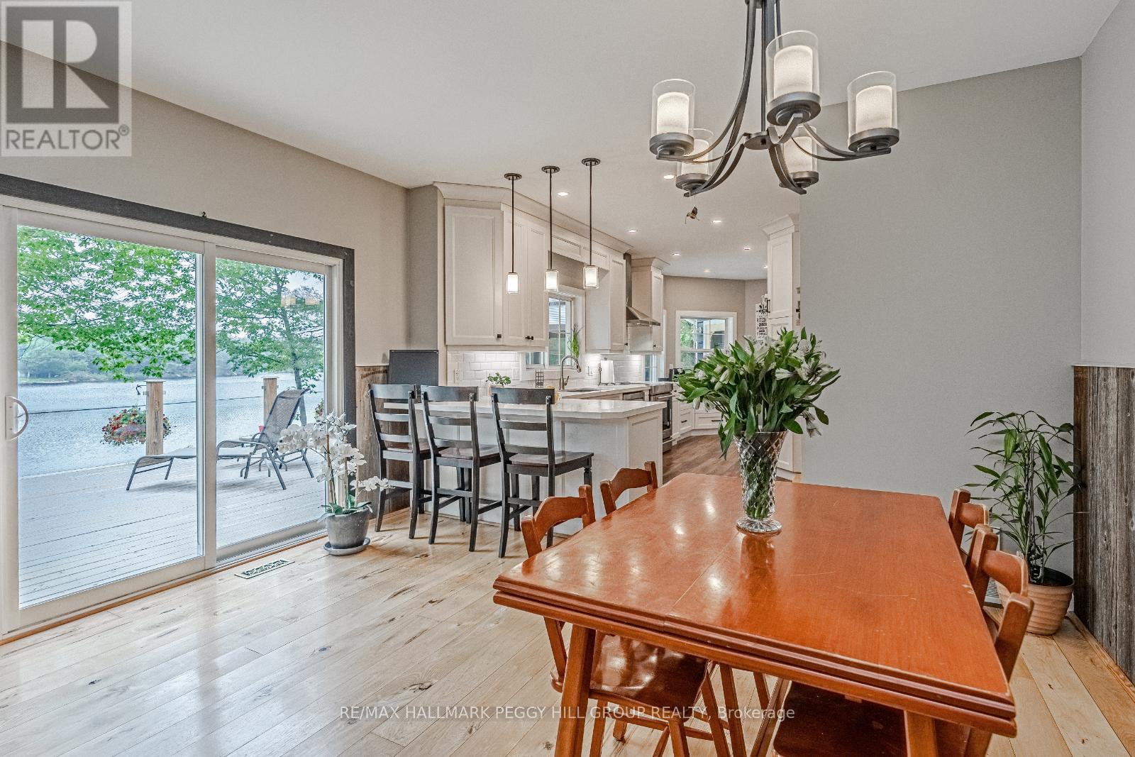 1008 Cove Road, Gravenhurst, Ontario  P0E 1G0 - Photo 6 - X12350643