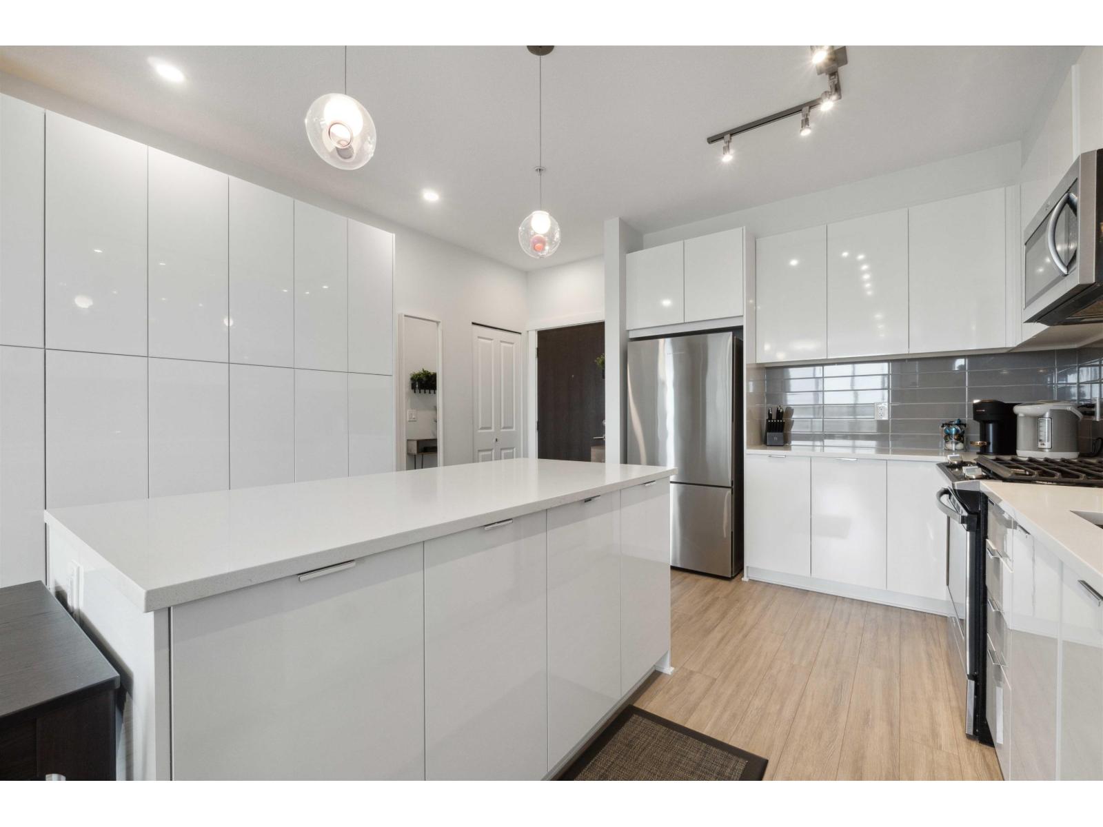 C520 8150 207 Street, Langley, British Columbia V2Y 4J4 - Photo 11 - R3037992