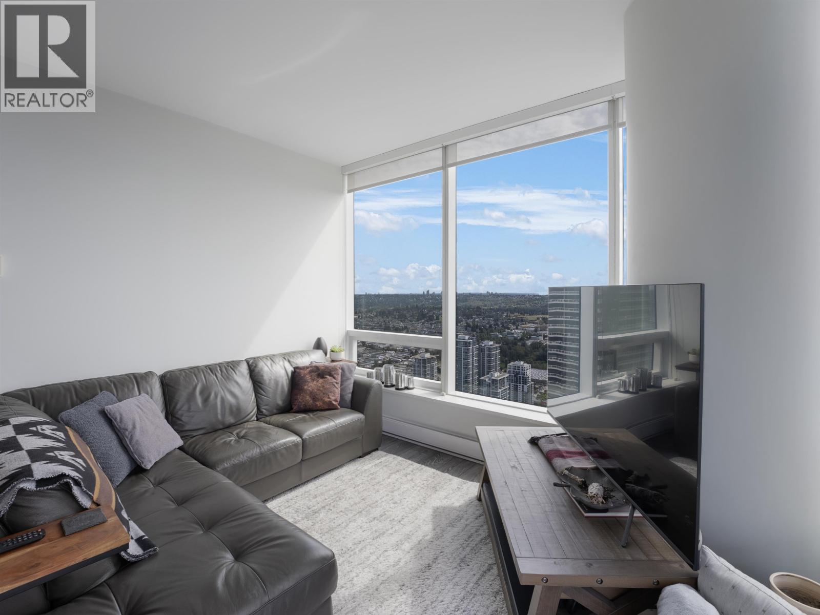 5706 4510 Halifax Way, Burnaby, British Columbia  V5C 0K4 - Photo 6 - R3036917