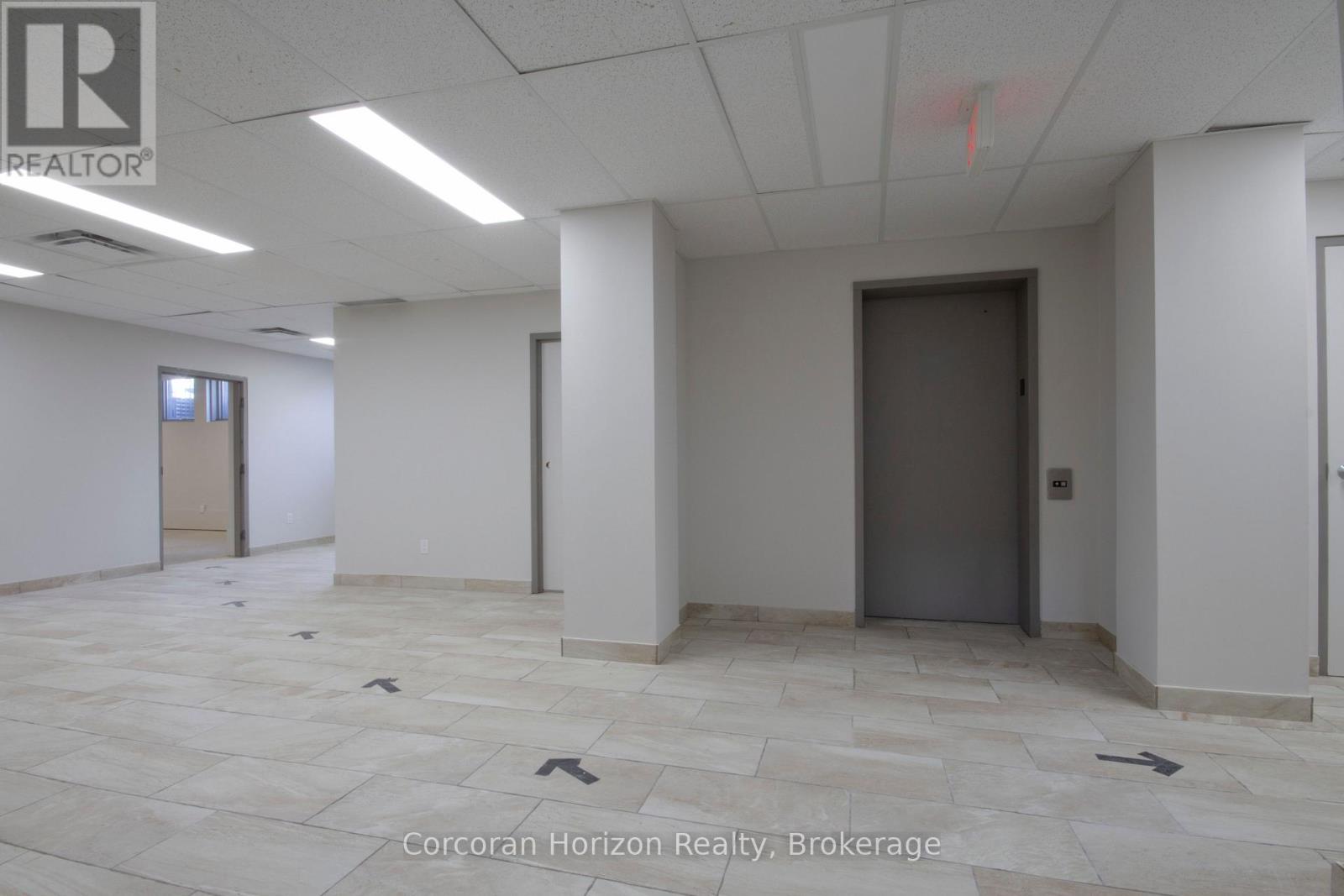 B2 - 1955 King Street E, Hamilton (Bartonville), Ontario  L8K 1W2 - Photo 8 - X12345133