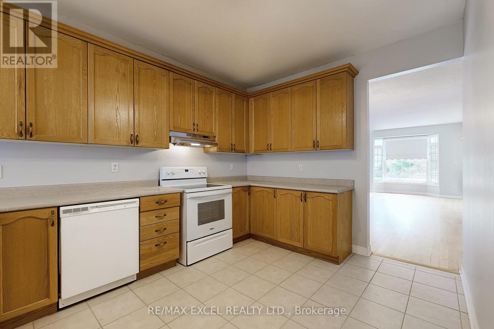 38 Ayhart Street, Markham, Ontario  L6E 1H4 - Photo 13 - N12350341