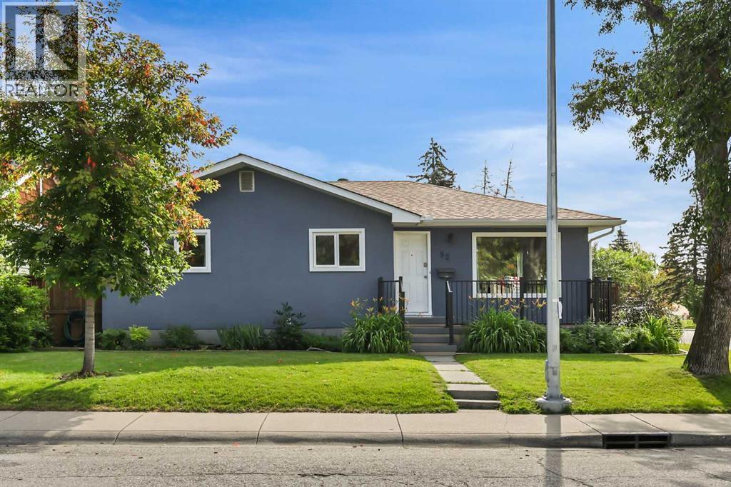 Property at 92 Governor Drive SW image 1