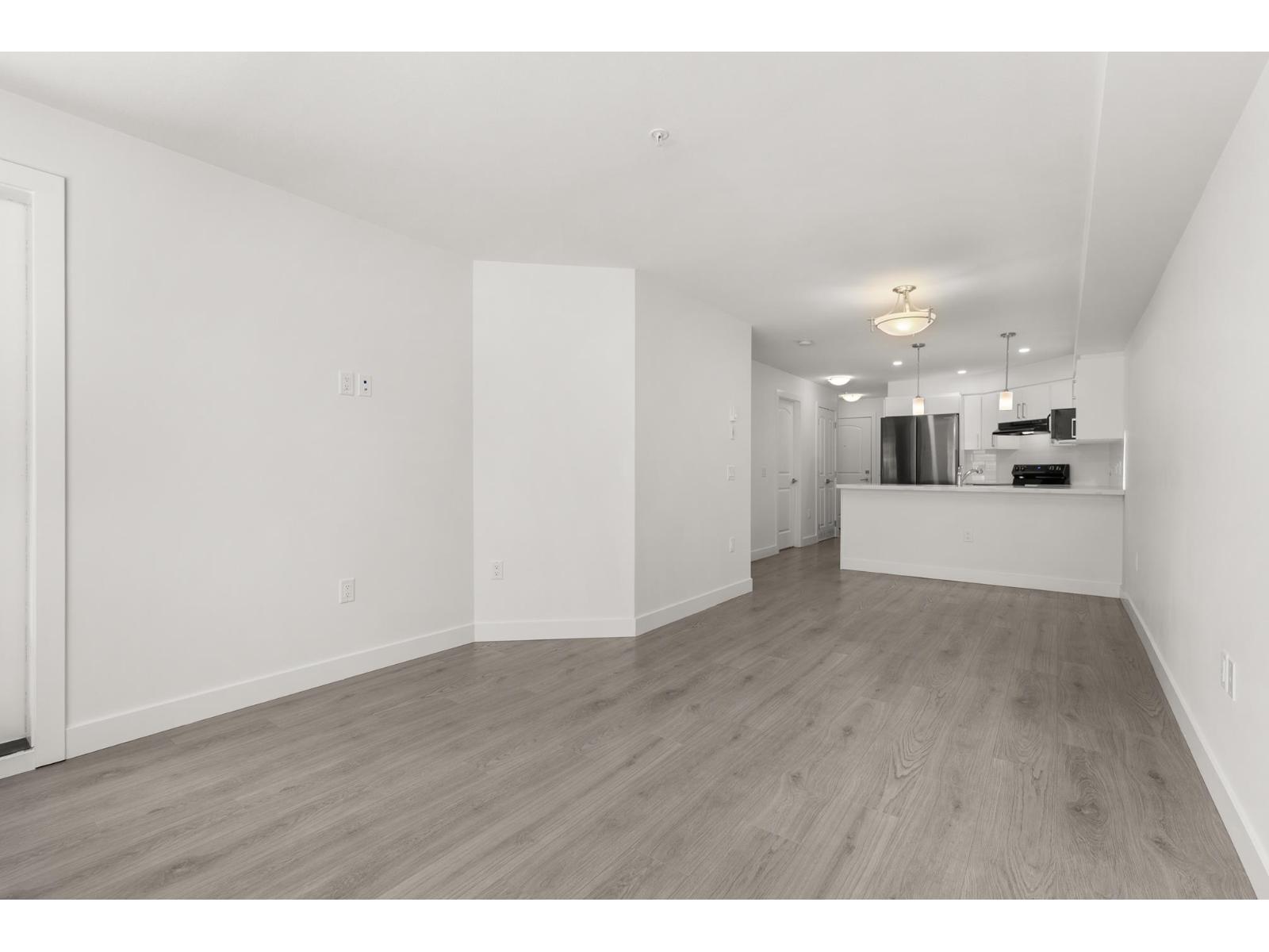 110 19730 56 Avenue, Langley, British Columbia V3A 3X6 - Photo 8 - R3031006