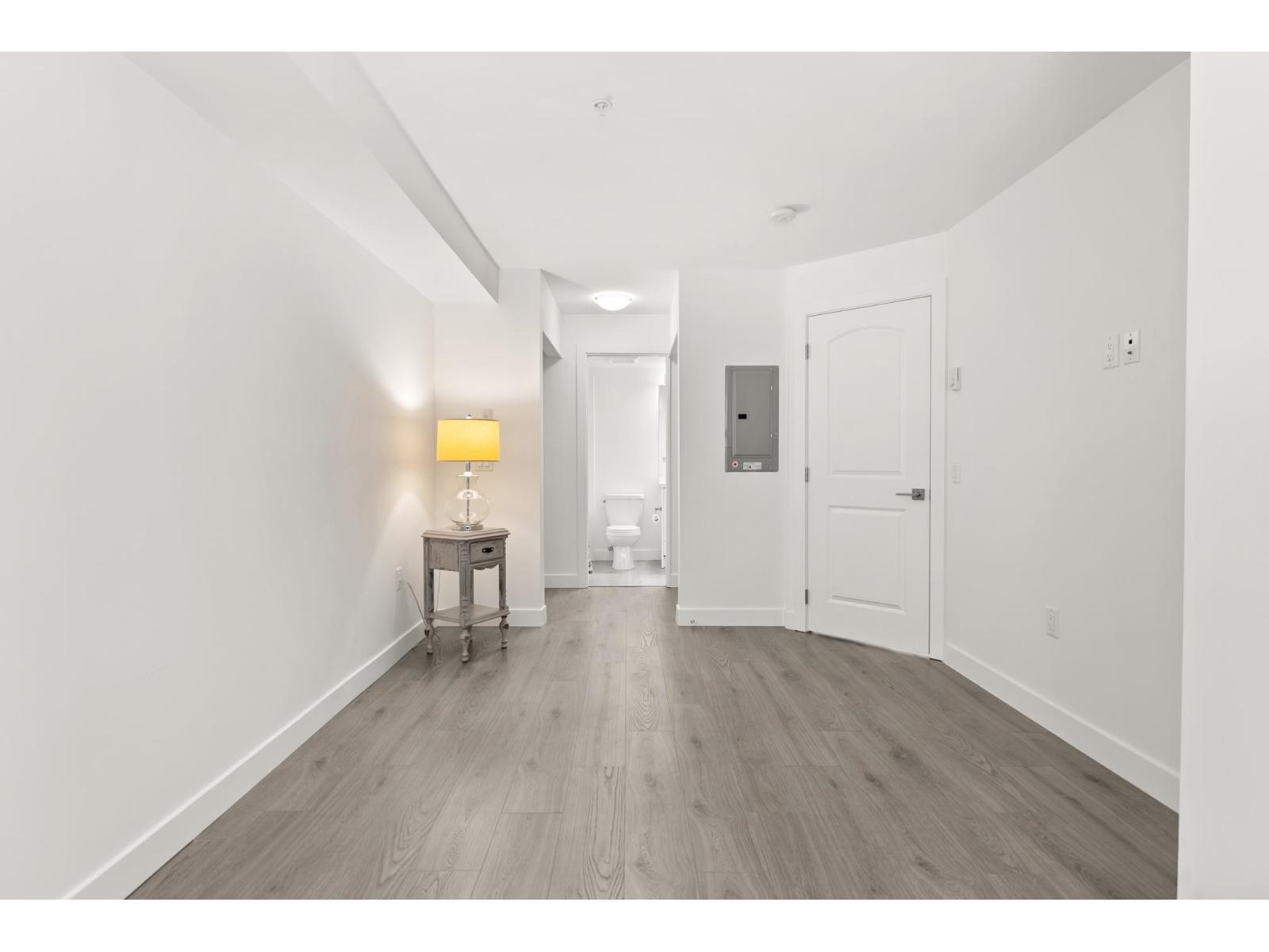 110 19730 56 Avenue, Langley, British Columbia V3A 3X6 - Photo 11 - R3031006