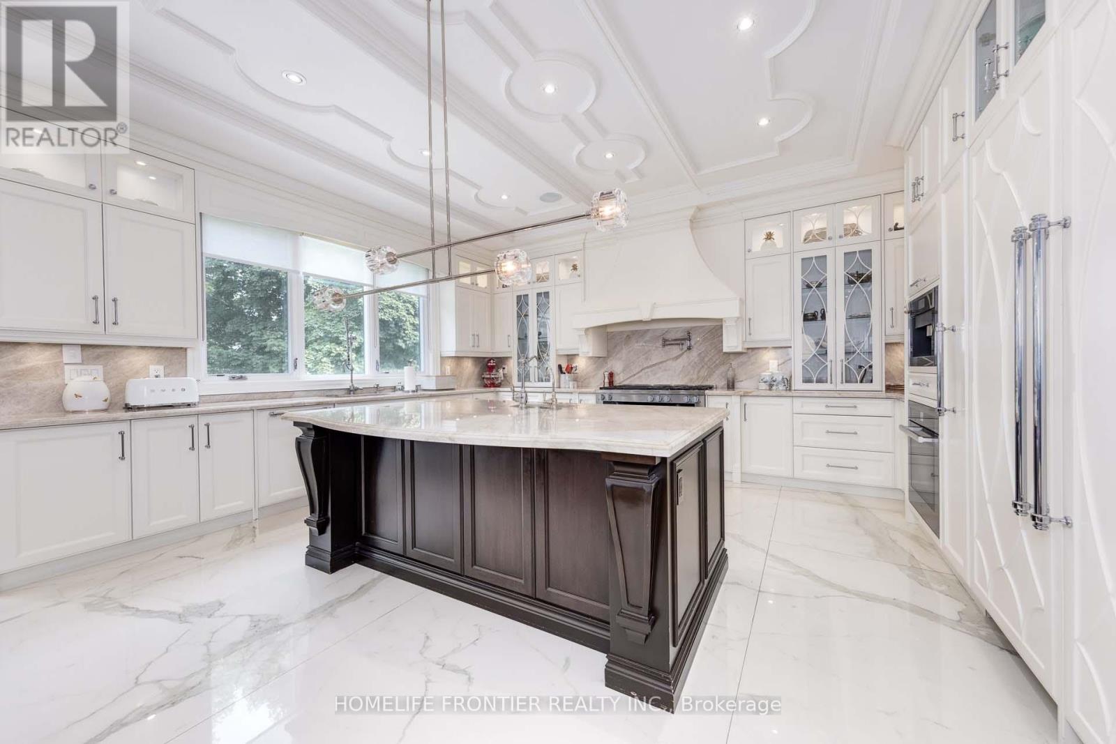 64 Yorkminster Road, Toronto, Ontario  M2P 1M3 - Photo 17 - C12350742