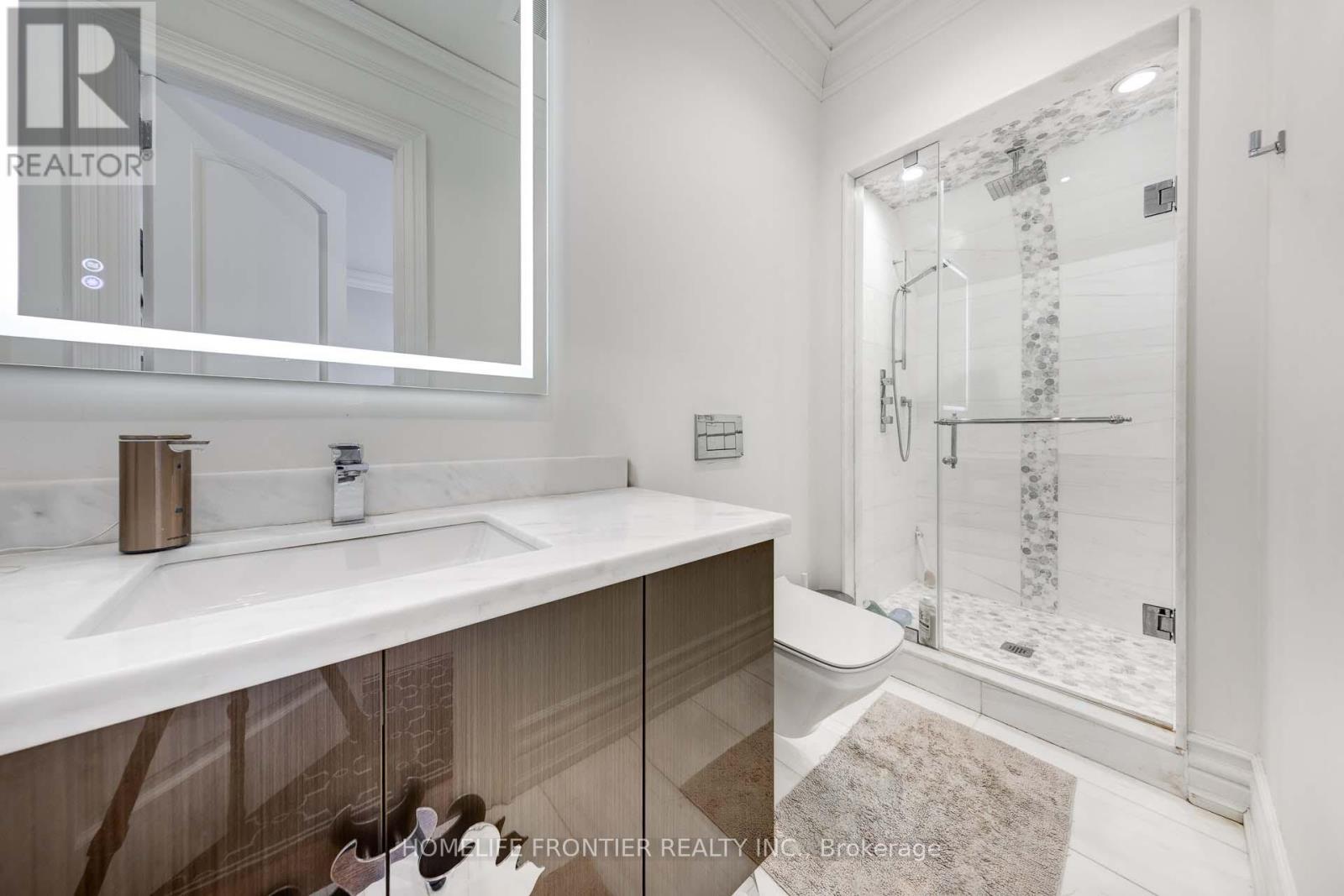 64 Yorkminster Road, Toronto, Ontario  M2P 1M3 - Photo 32 - C12350742