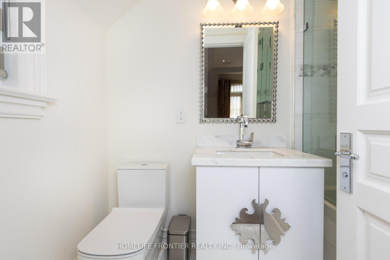 64 Yorkminster Road, Toronto, Ontario  M2P 1M3 - Photo 34 - C12350742