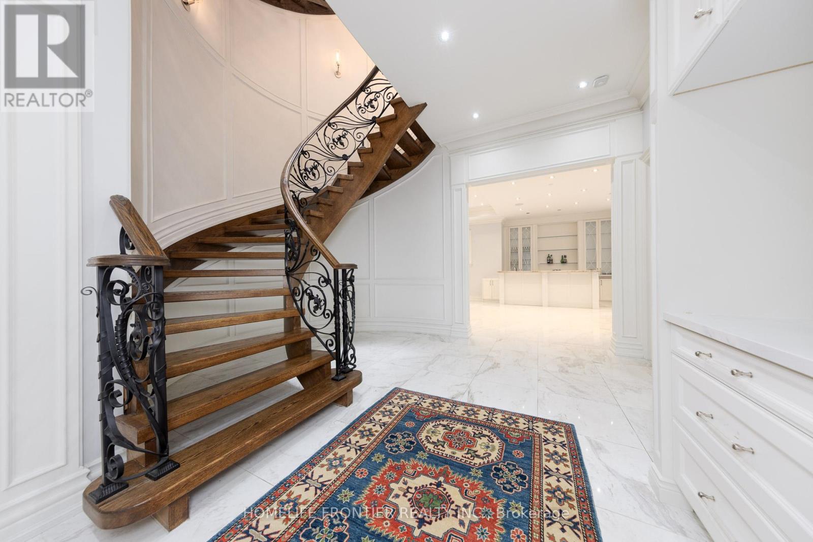 64 Yorkminster Road, Toronto, Ontario  M2P 1M3 - Photo 36 - C12350742