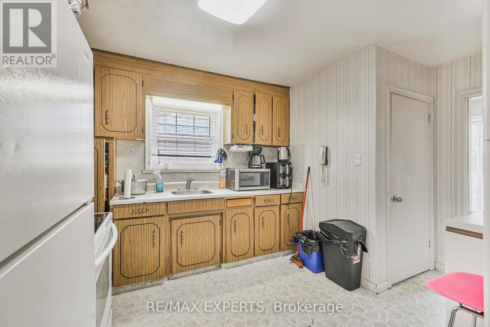 17 Brinloor Boulevard, Toronto, Ontario  M1M 1L3 - Photo 13 - E12350648