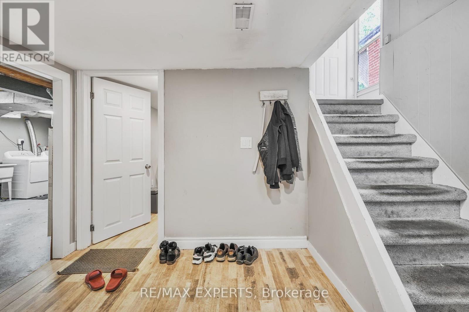 17 Brinloor Boulevard, Toronto, Ontario  M1M 1L3 - Photo 20 - E12350648