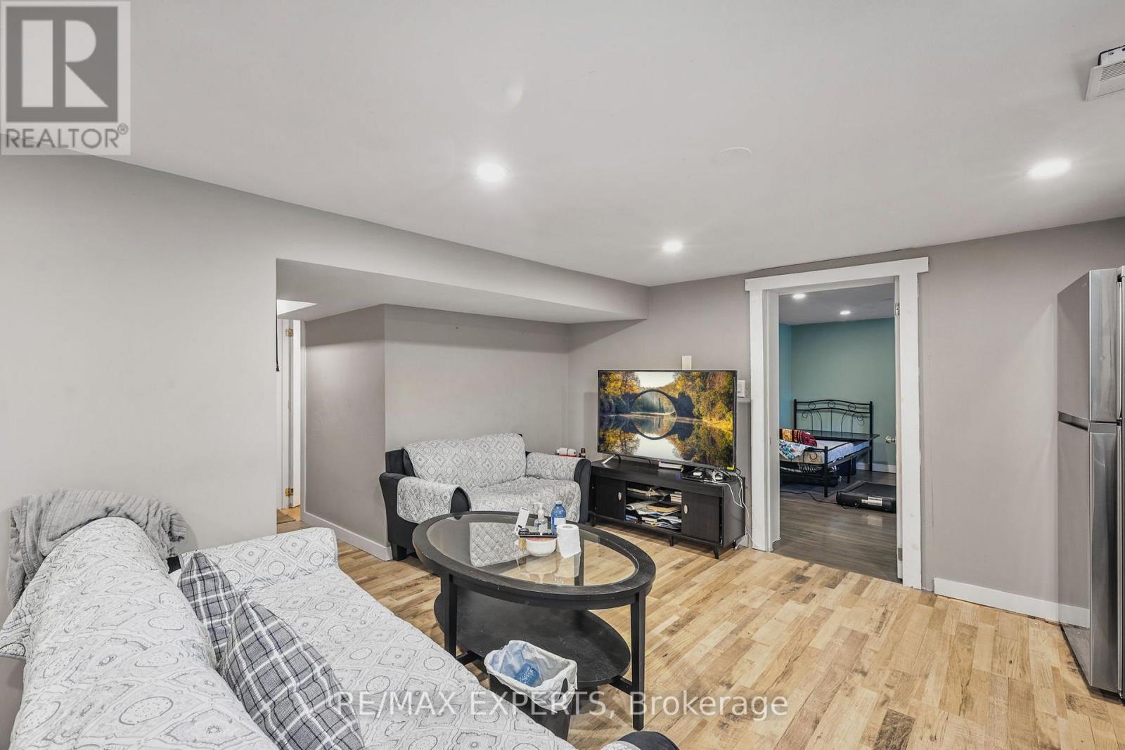 17 Brinloor Boulevard, Toronto, Ontario  M1M 1L3 - Photo 23 - E12350648