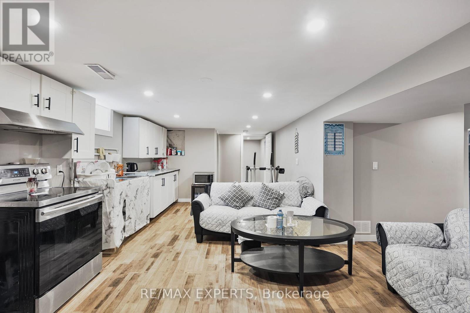 17 Brinloor Boulevard, Toronto, Ontario  M1M 1L3 - Photo 24 - E12350648