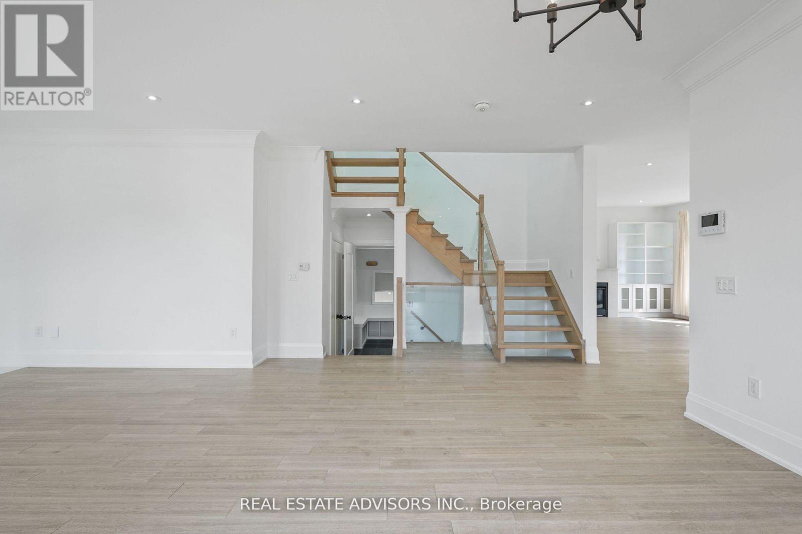69 Fenwood Heights, Toronto, Ontario  M1M 2W1 - Photo 15 - E12350665