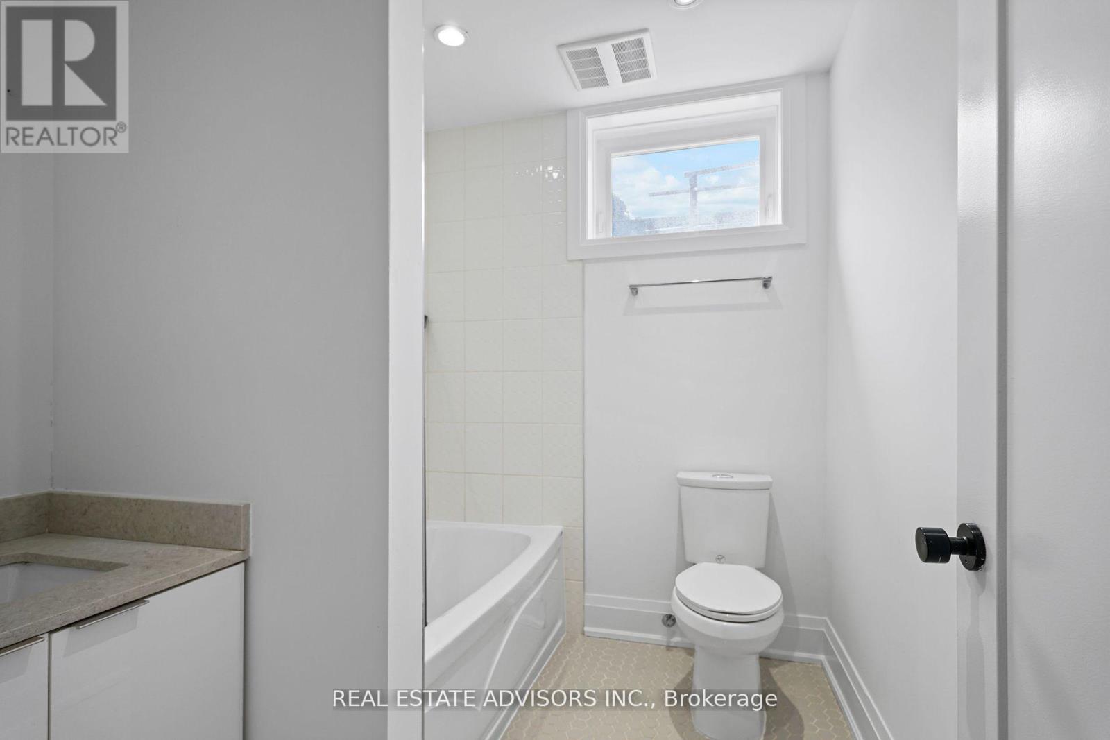 69 Fenwood Heights, Toronto, Ontario  M1M 2W1 - Photo 32 - E12350665