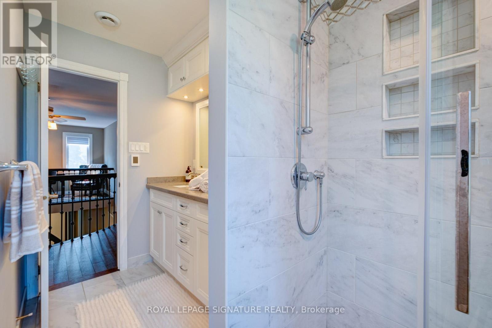 1405 Rougemount Drive, Pickering, Ontario  L1V 1N2 - Photo 23 - E12350740