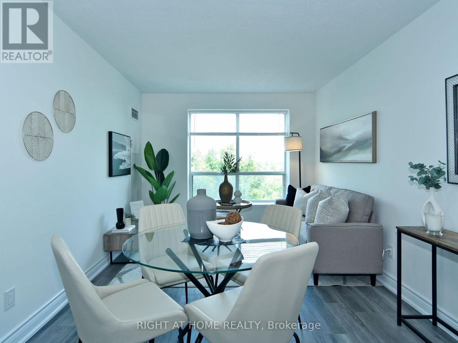 Property at 501 - 51 BAFFIN COURT image 2