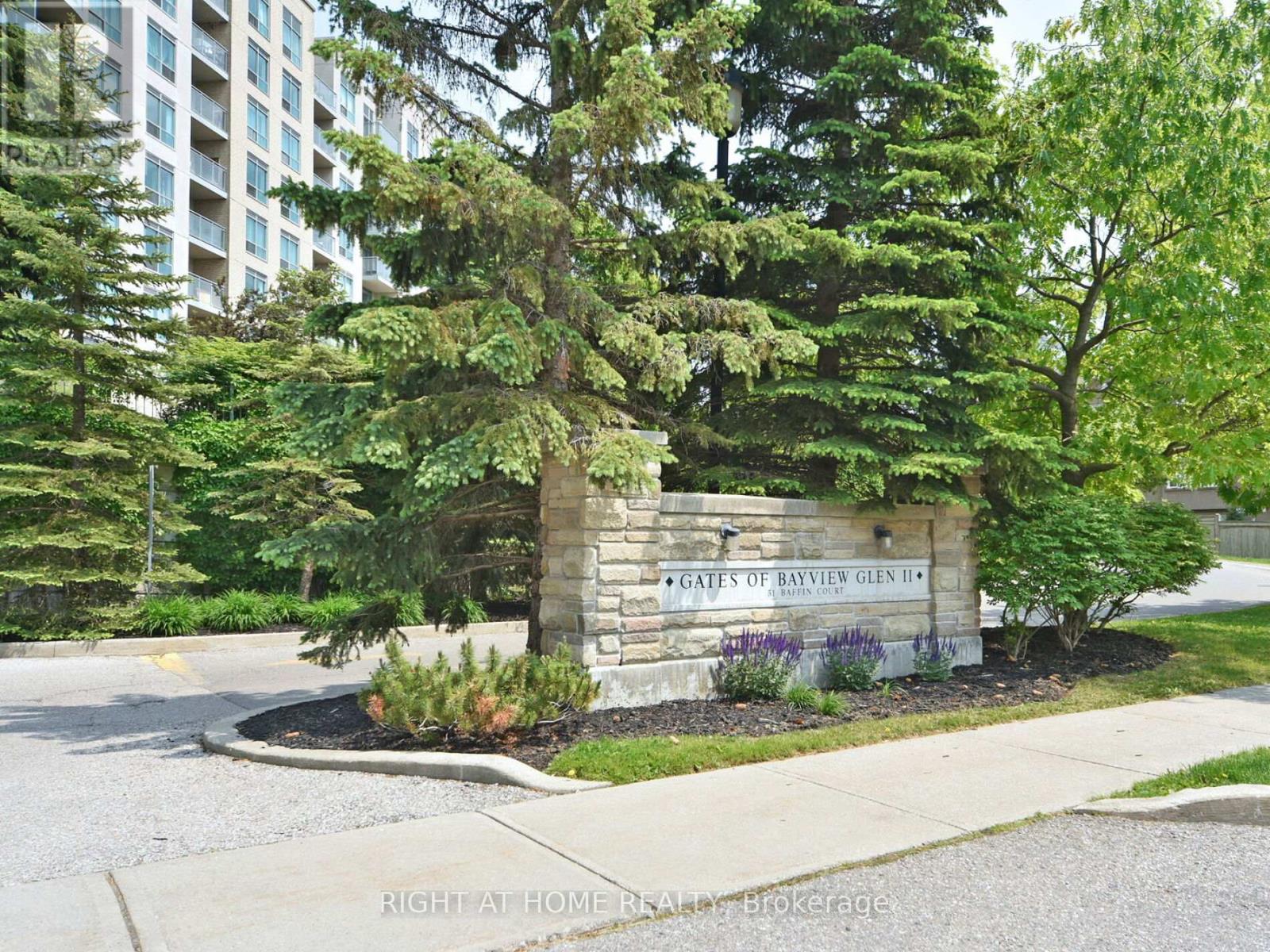 501 - 51 Baffin Court, Richmond Hill, Ontario  L4B 4P6 - Photo 31 - N12350702