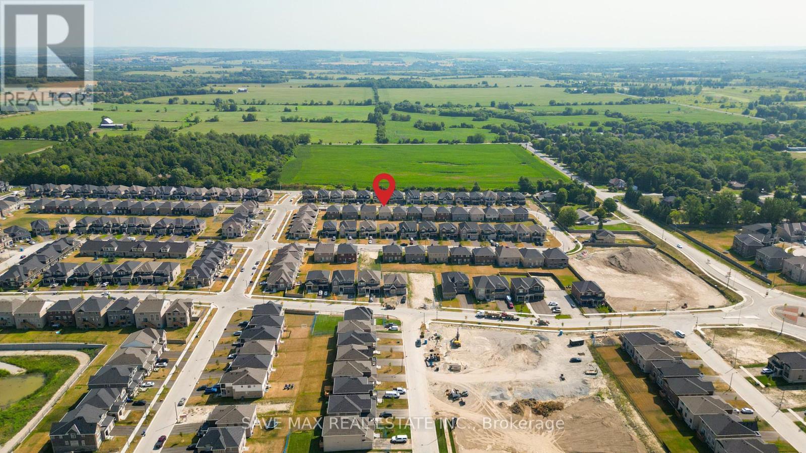 Property at 58 SANDHILL CRESCENT image 3