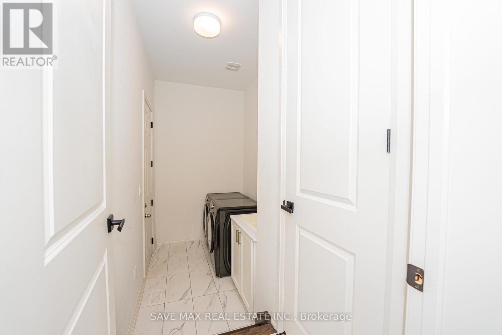 58 Sandhill Crescent, Adjala-Tosorontio, Ontario  L0G 1W0 - Photo 35 - N12350703