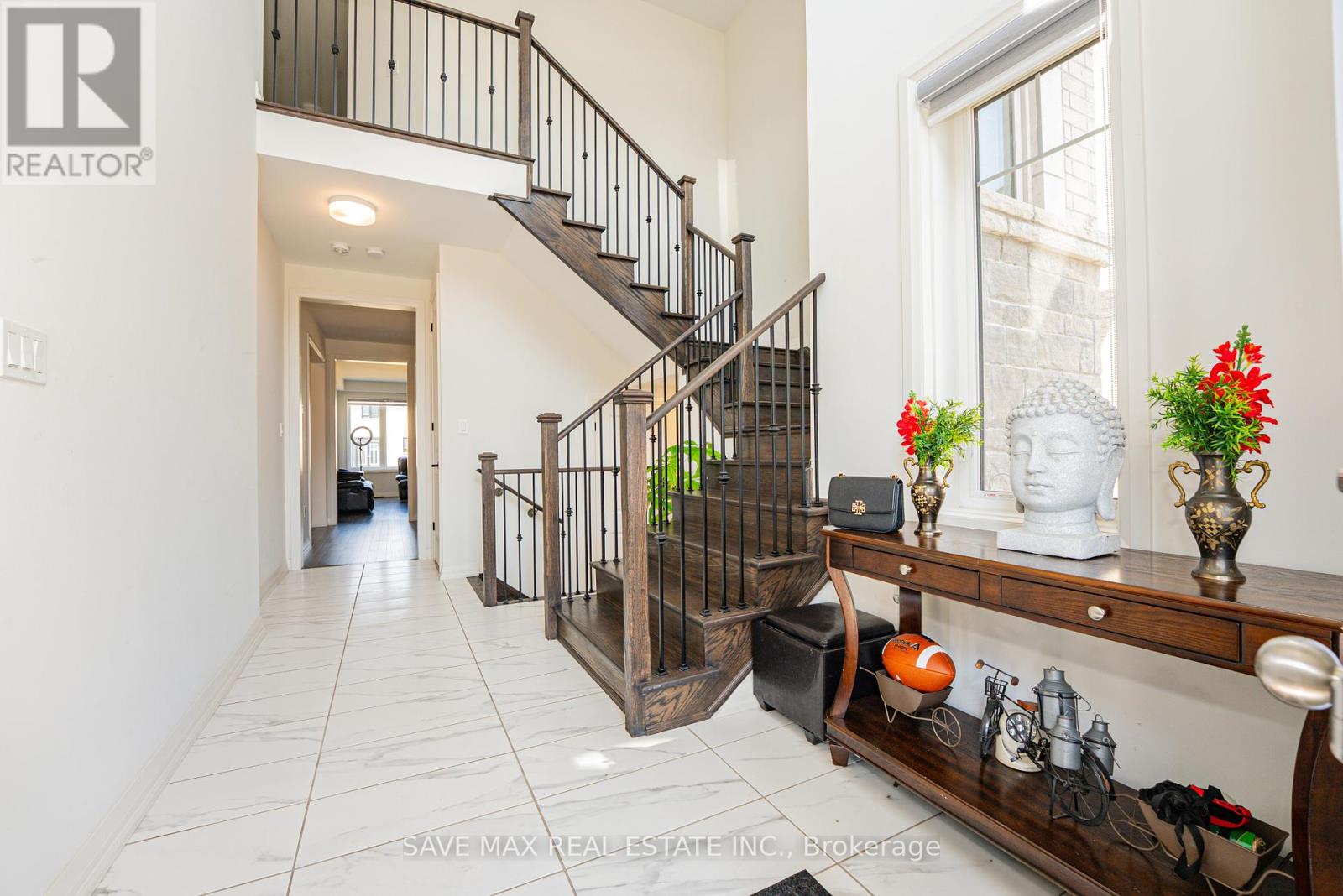 58 Sandhill Crescent, Adjala-Tosorontio, Ontario  L0G 1W0 - Photo 8 - N12350703