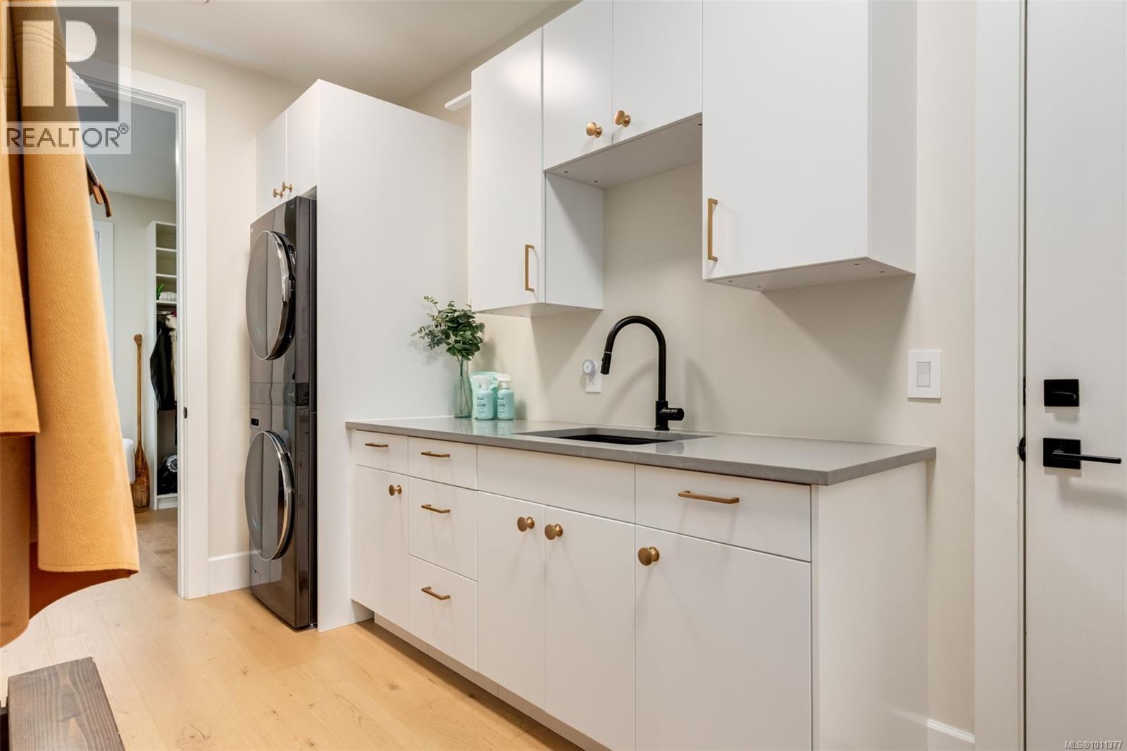 7462 Copley Ridge Dr, Lantzville, British Columbia  V0R 2H0 - Photo 34 - 1011377