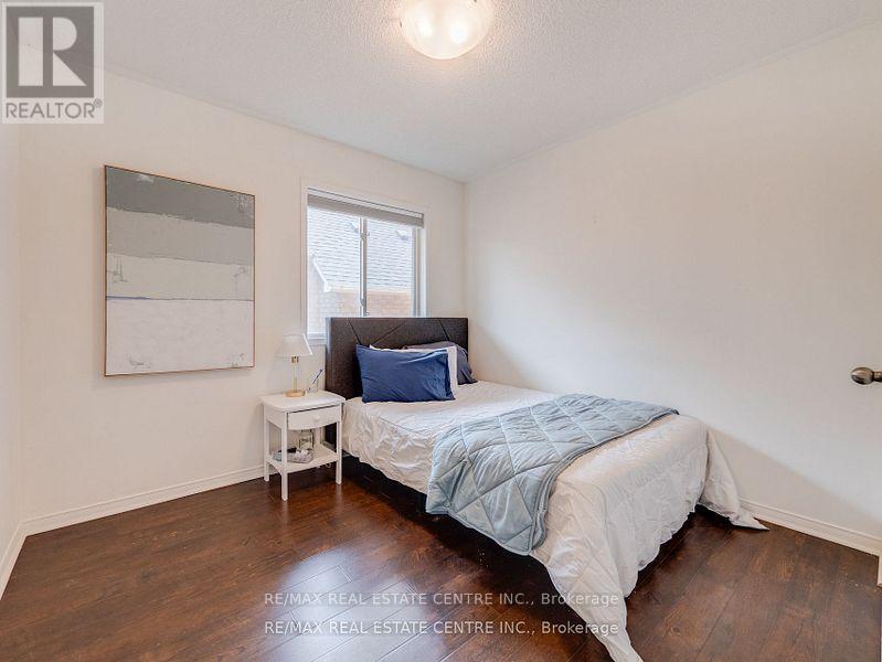 1306 Sandpiper Road, Oakville, Ontario  L6M 3V7 - Photo 30 - W12350647