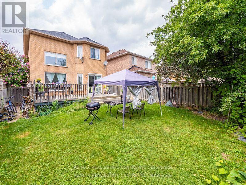 1306 Sandpiper Road, Oakville, Ontario  L6M 3V7 - Photo 42 - W12350647
