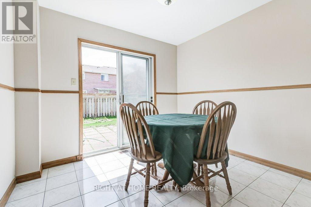 195 Howard Crescent, Orangeville, Ontario  L9W 4W5 - Photo 14 - W12350651