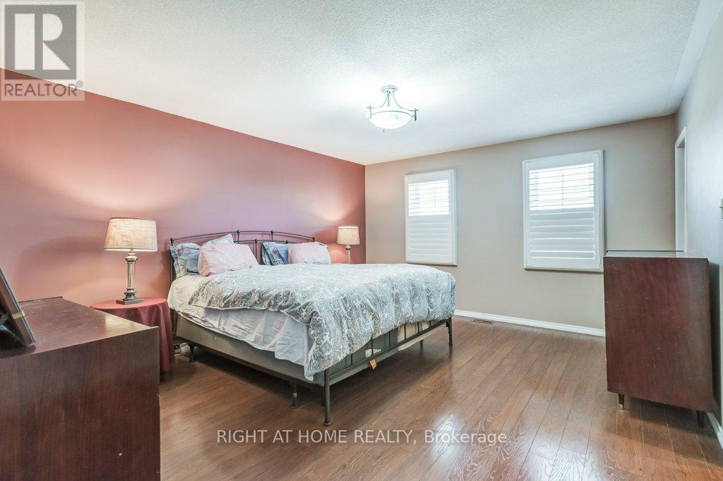 195 Howard Crescent, Orangeville, Ontario  L9W 4W5 - Photo 19 - W12350651