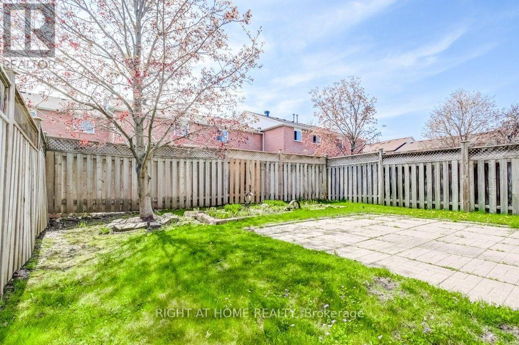 195 Howard Crescent, Orangeville, Ontario  L9W 4W5 - Photo 26 - W12350651