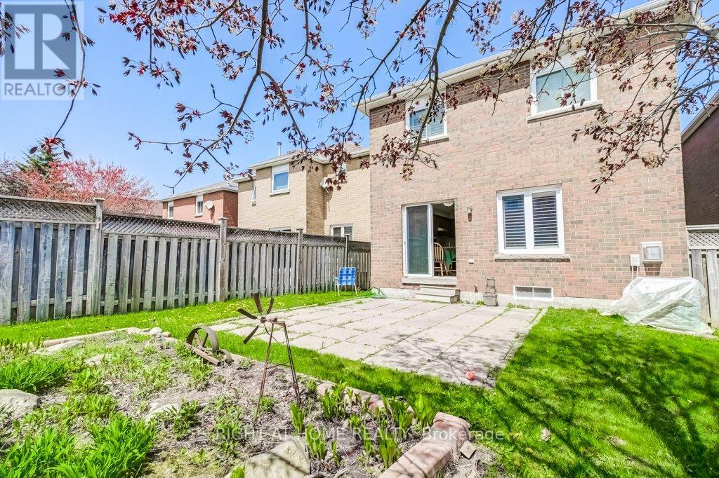 195 Howard Crescent, Orangeville, Ontario  L9W 4W5 - Photo 27 - W12350651