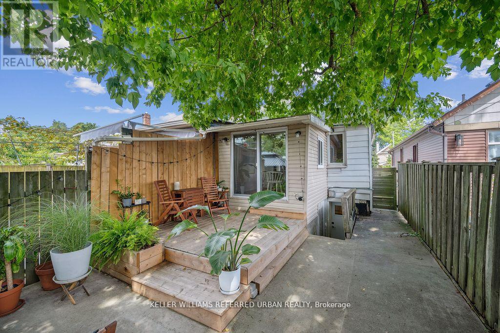 Main - 23 White Avenue, Toronto, Ontario  M6N 1S7 - Photo 22 - W12350667