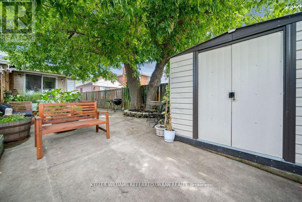 Main - 23 White Avenue, Toronto, Ontario  M6N 1S7 - Photo 23 - W12350667