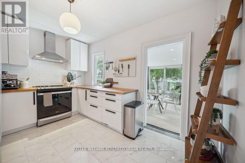 Main - 23 White Avenue, Toronto, Ontario  M6N 1S7 - Photo 6 - W12350667