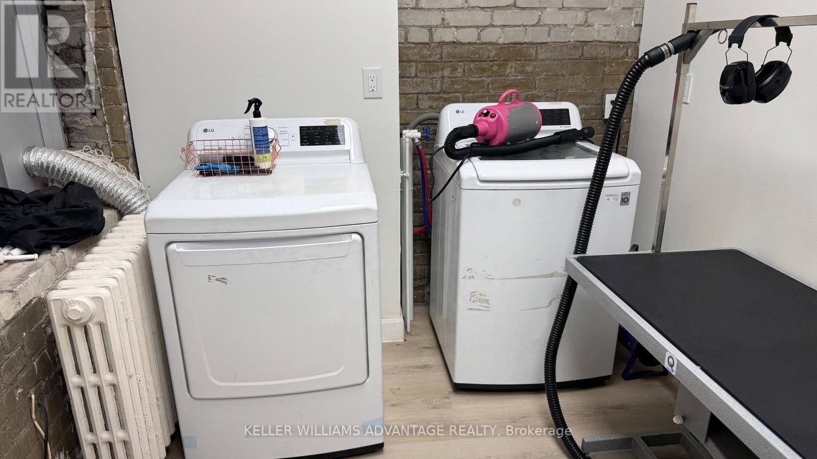 1582 Queen Street E, Toronto, Ontario  M4L 1G1 - Photo 19 - E12343208
